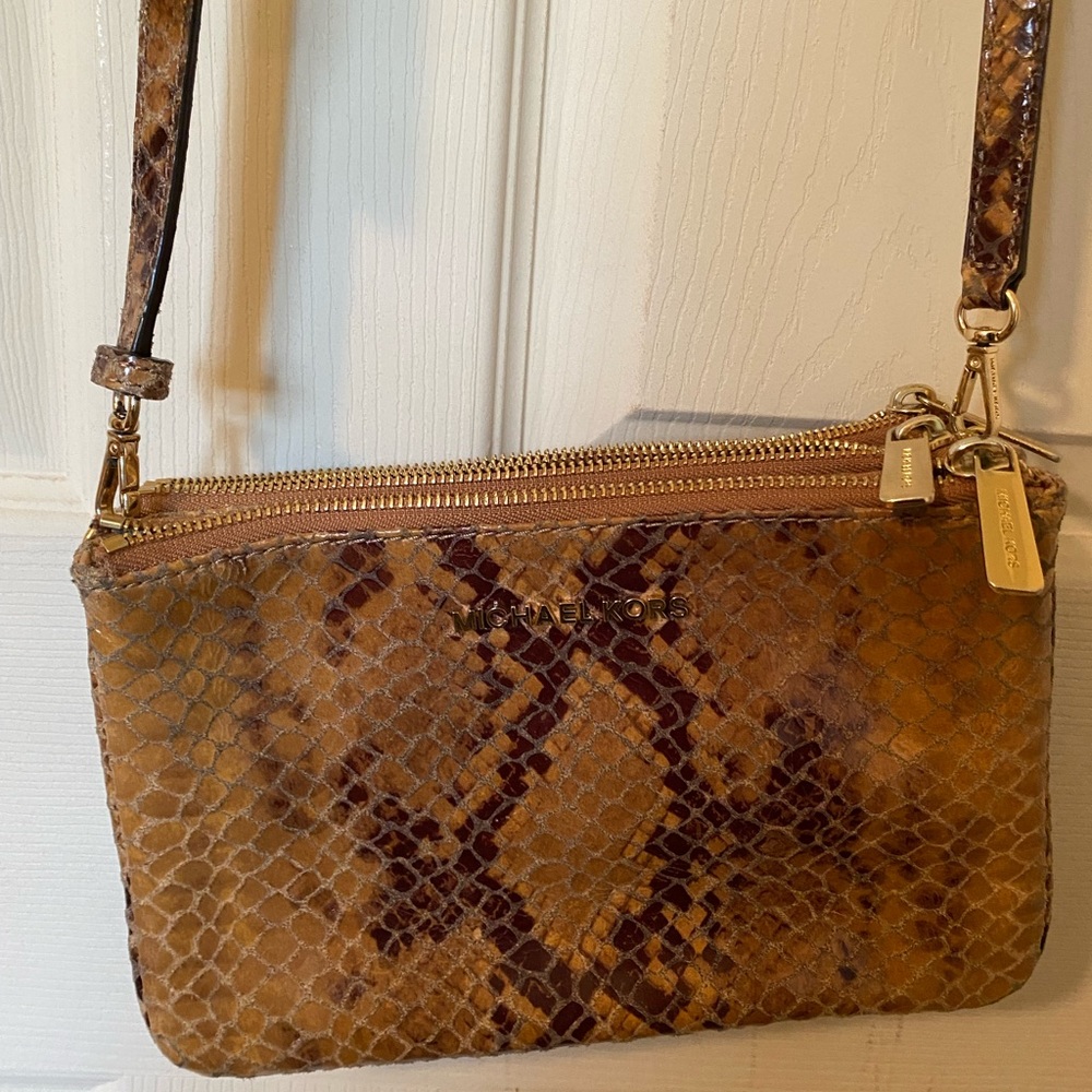 Great leather snakeskin MK bag